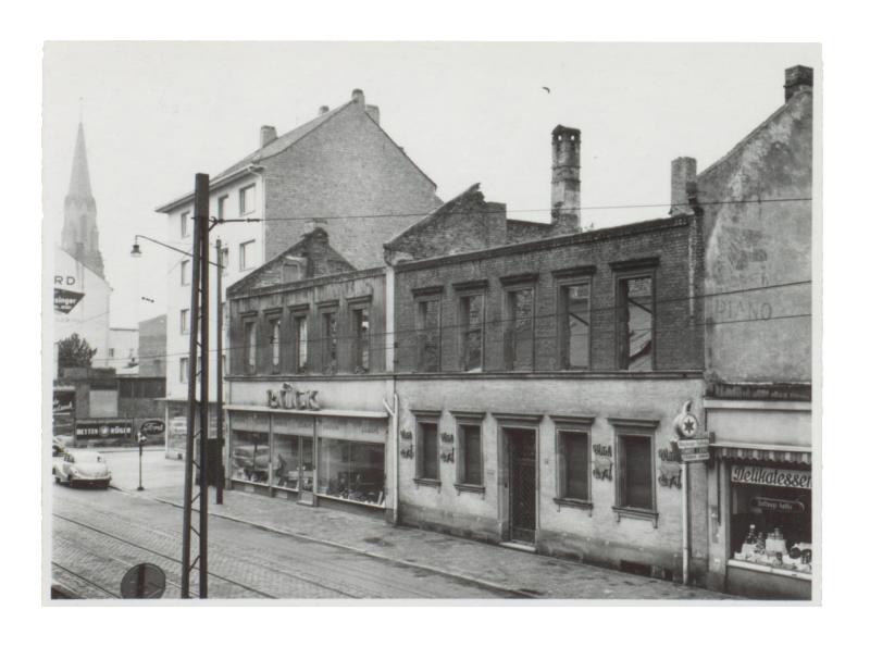 Pianohaus Rück nach teilweisem Wiederaufbau, nach 1945